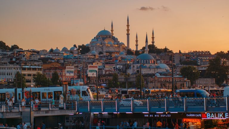 İstanbul tarihi silüeti – kültür sanat ve şehir mirası haberleri